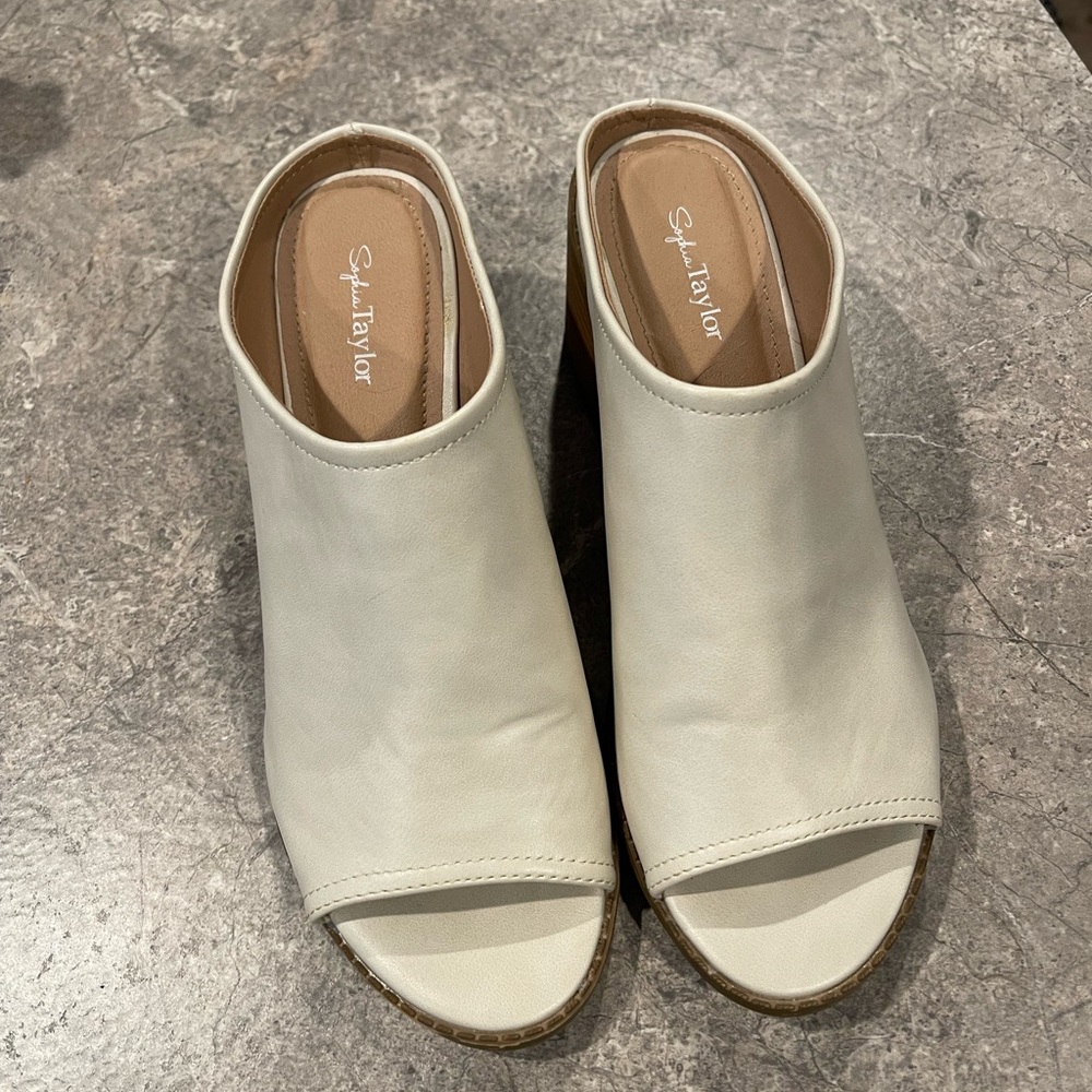 Sophia Taylor high heel shoes